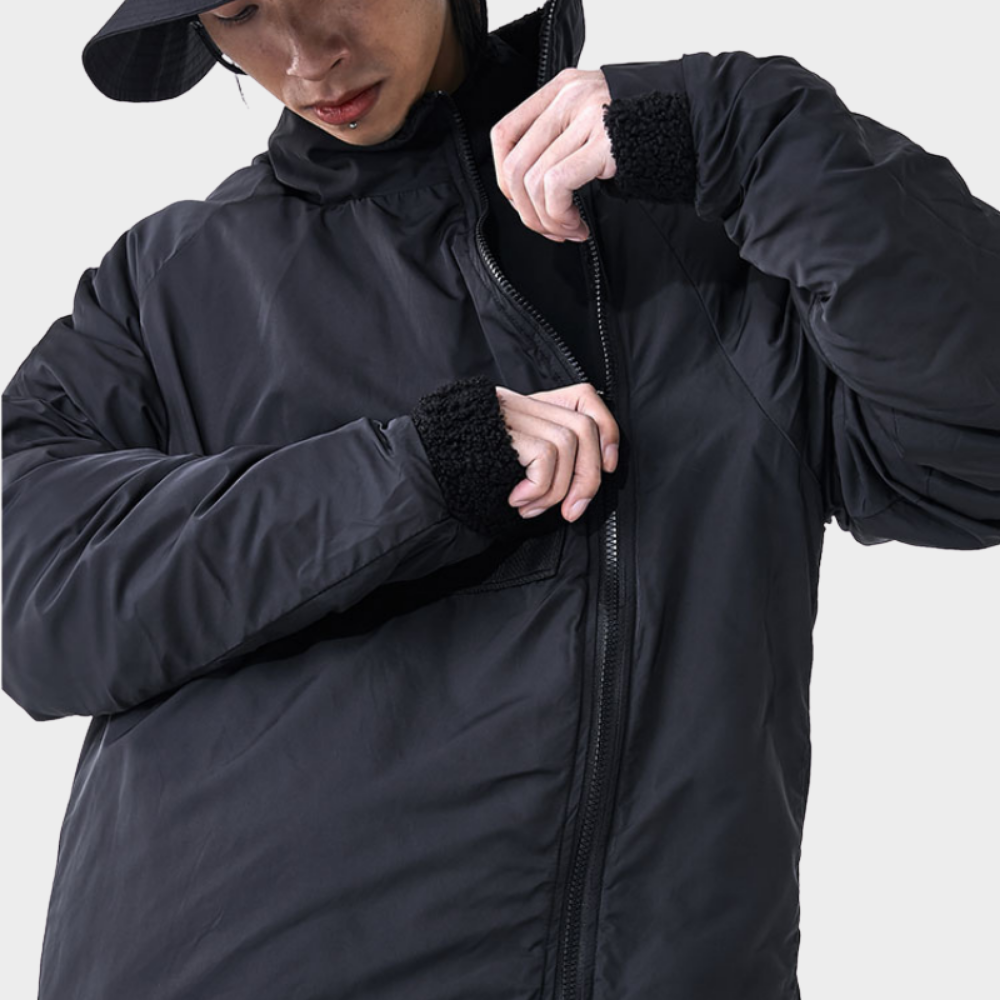 pupil-travel-techwear-jacket