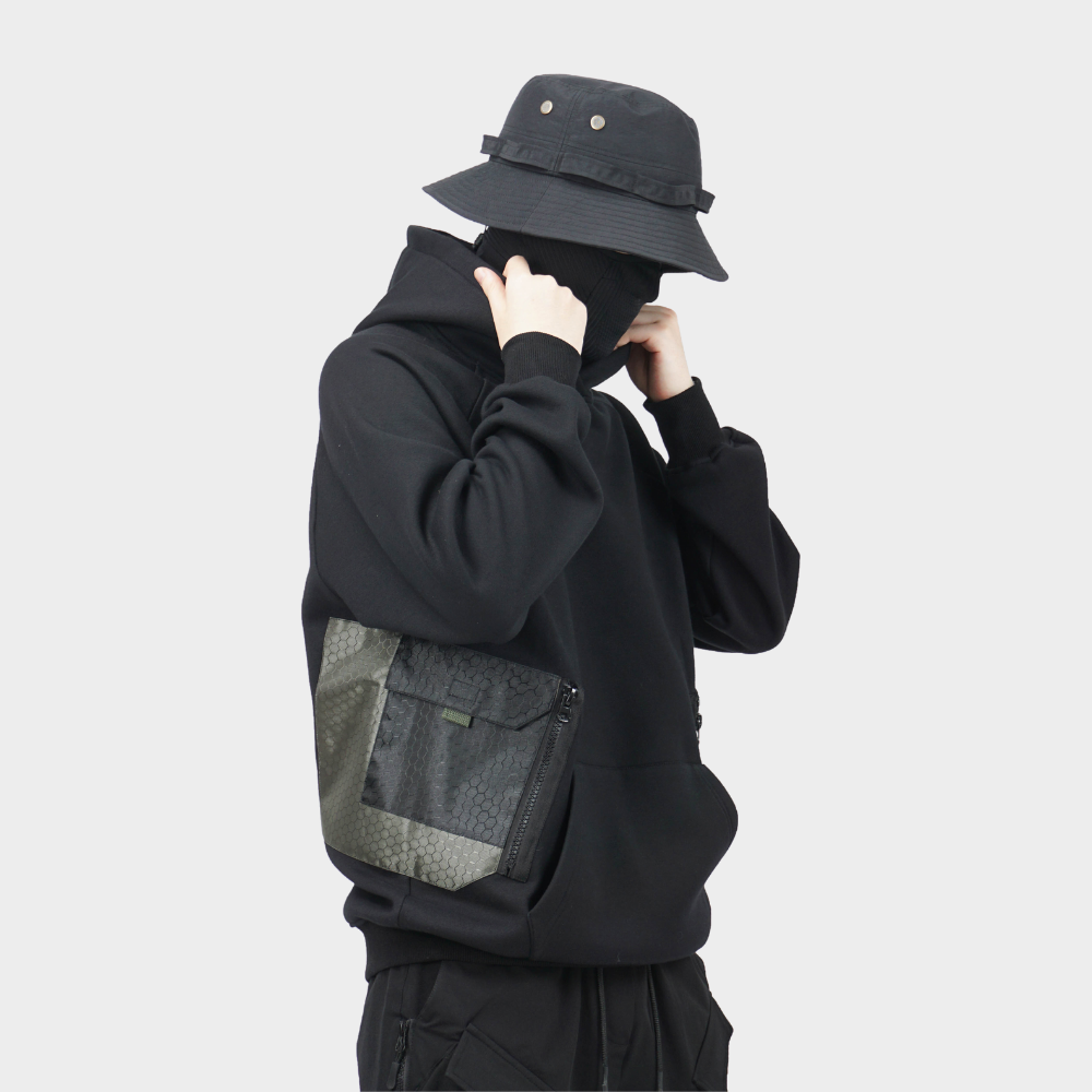 SILENSTORM Techwear-Hoodie mit mehreren Taschen